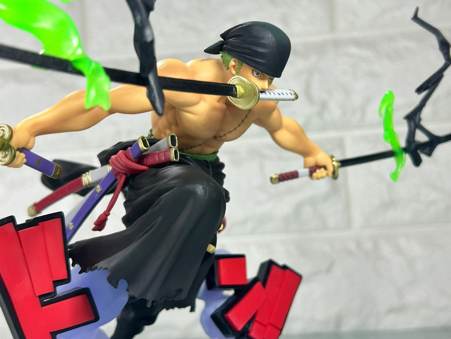 One Piece - Roronoa Zoro - JUMP OUT HEROES